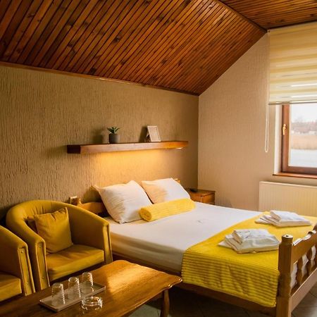 Guest House Vila Alexandar Palić Zewnętrze zdjęcie