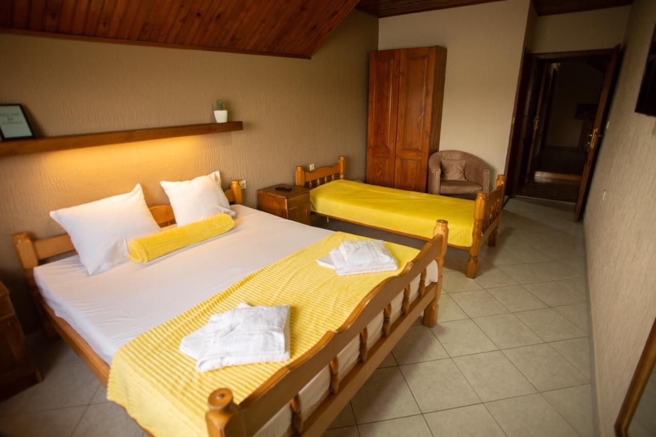 Guest House Vila Alexandar Palić Zewnętrze zdjęcie