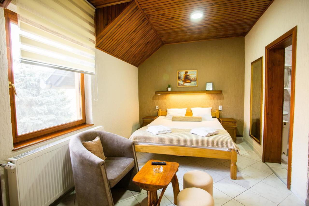 Guest House Vila Alexandar Palić Zewnętrze zdjęcie