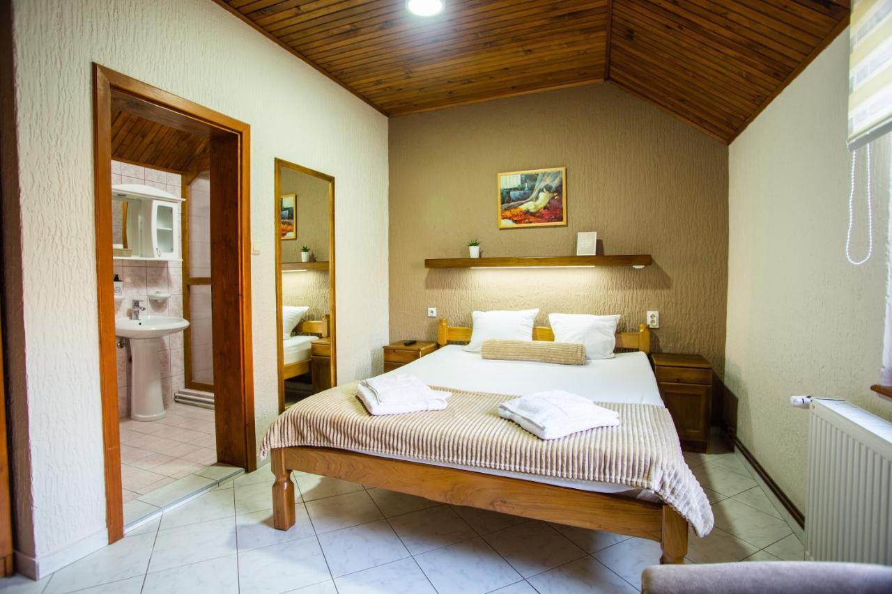 Guest House Vila Alexandar Palić Zewnętrze zdjęcie