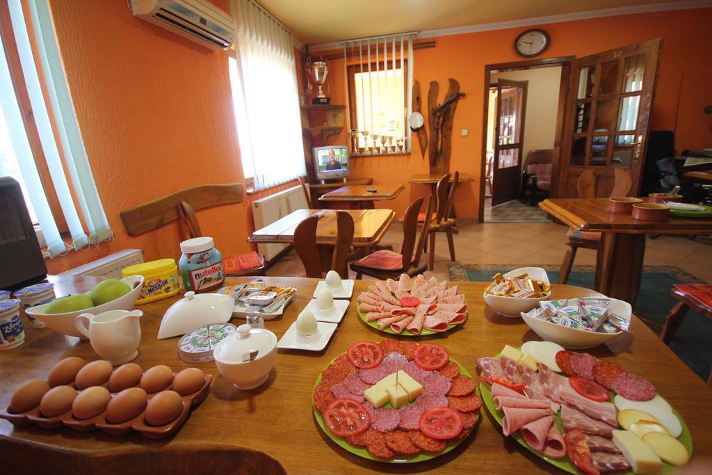 Guest House Vila Alexandar Palić Zewnętrze zdjęcie