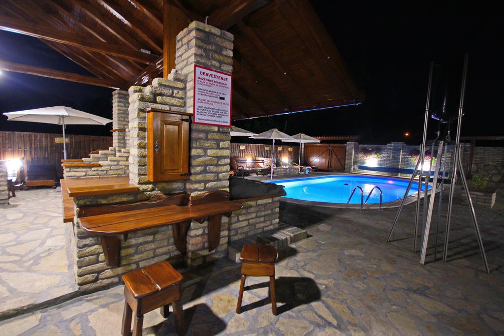 Guest House Vila Alexandar Palić Zewnętrze zdjęcie